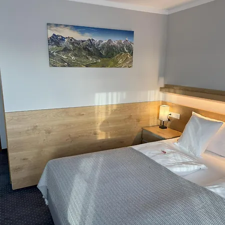 Hotel Zum Ritter 3*